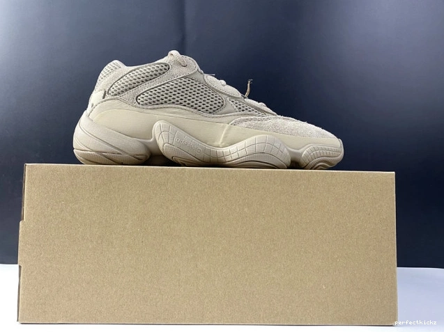 GX3605 Light 500 Taupe Yeezy Adidas 0729